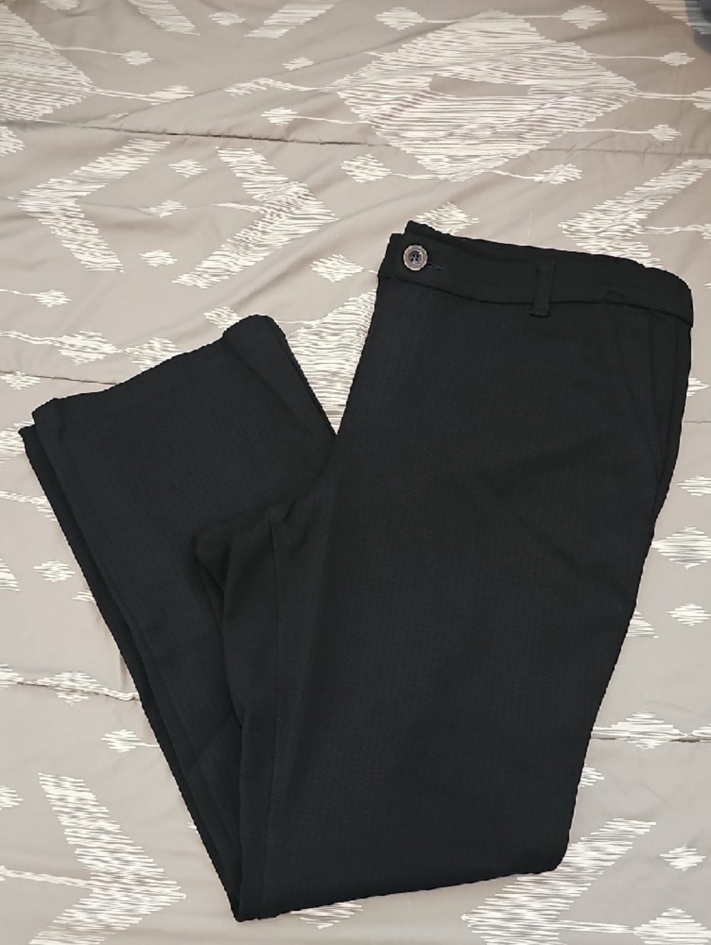 Kut from the Kloth Subtle Pattermed Women's Dress Pants - Trouser Leg - Picture 4 of 5